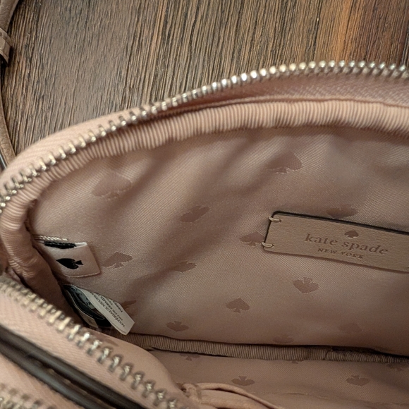 Kate Spade Beige Tweed Wristlet